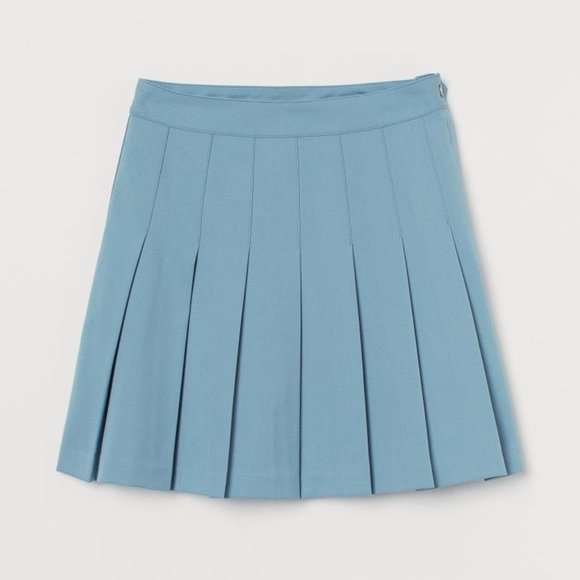 (NEVER WORN) H&M Blue Pleated Skirt - Picture 1 of 8